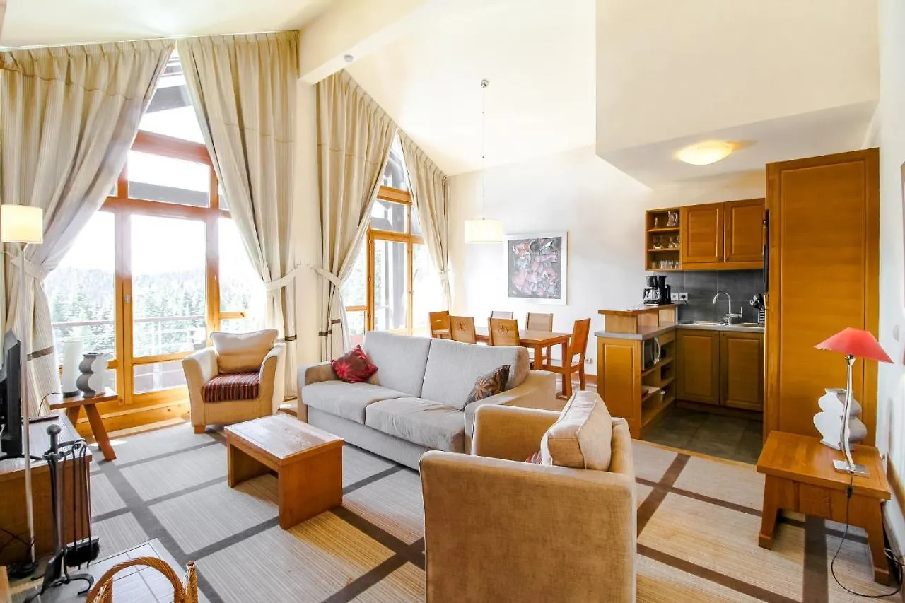 Private Penthouse 2-Bed Apartment, Ski In And Out In 5* Flaine Residence kontakter
